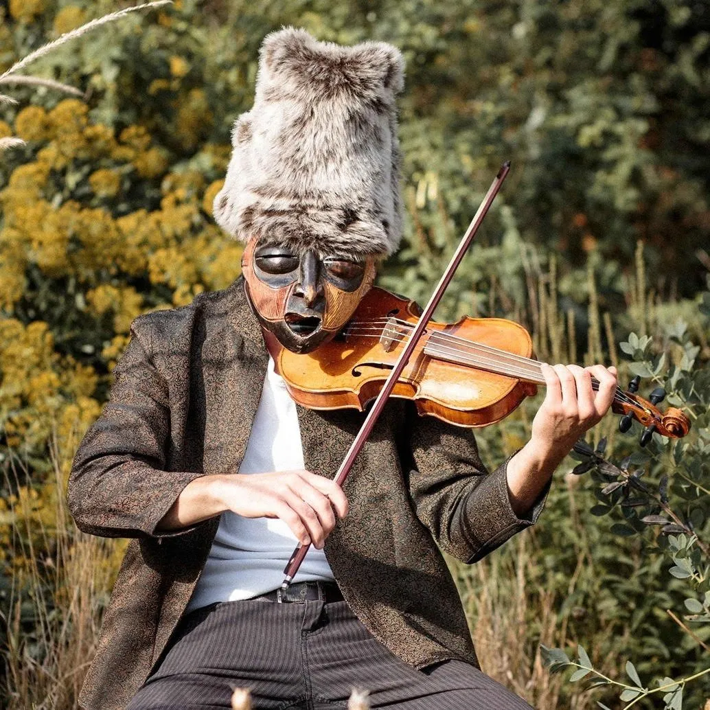 Rédèr Nouhaj au violon