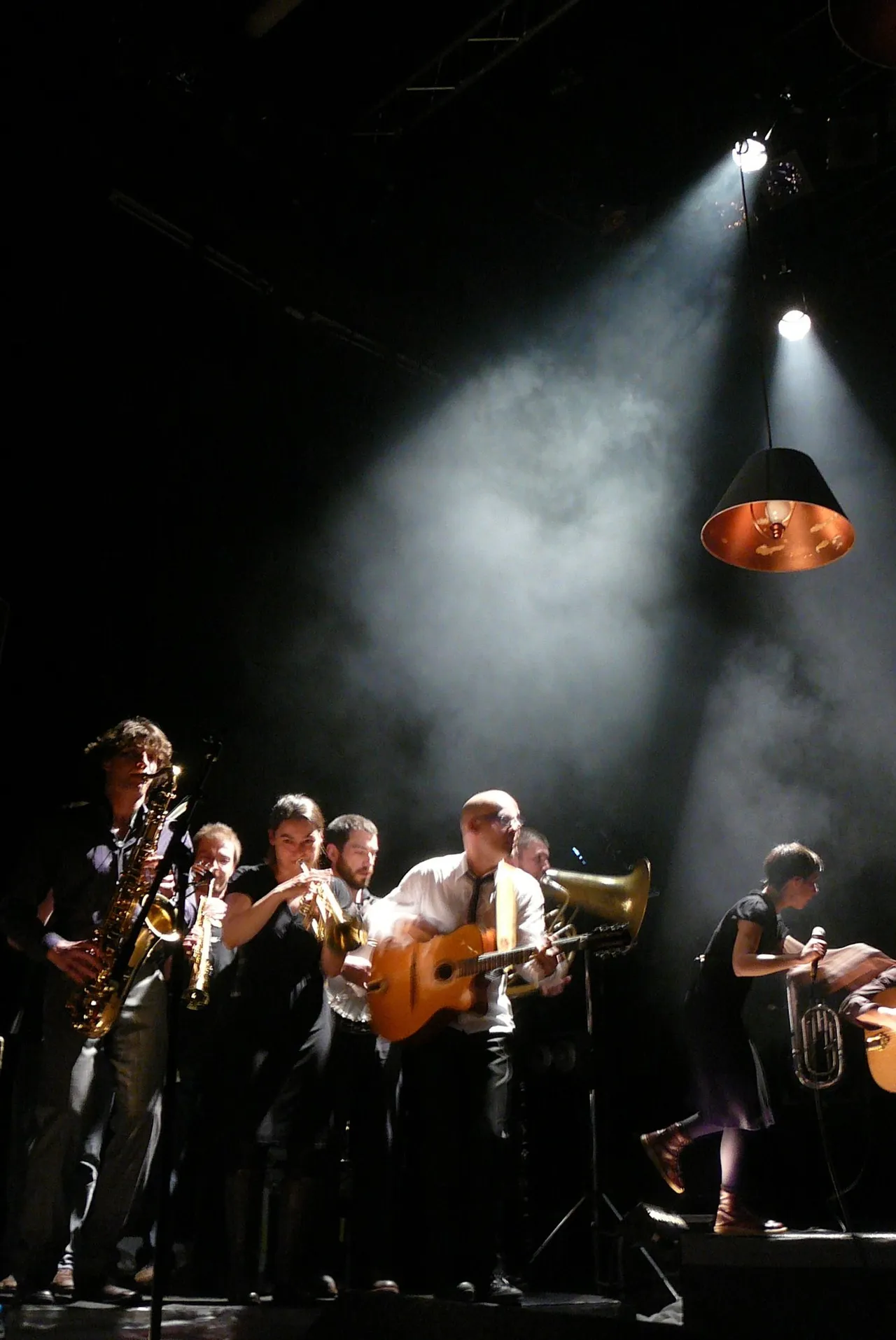 Les Blérots de R.A.V.E.L. en concert en 2007 (photo : Monsoleiiil / Wikimedia Commons, CC BY-SA 3.0)
