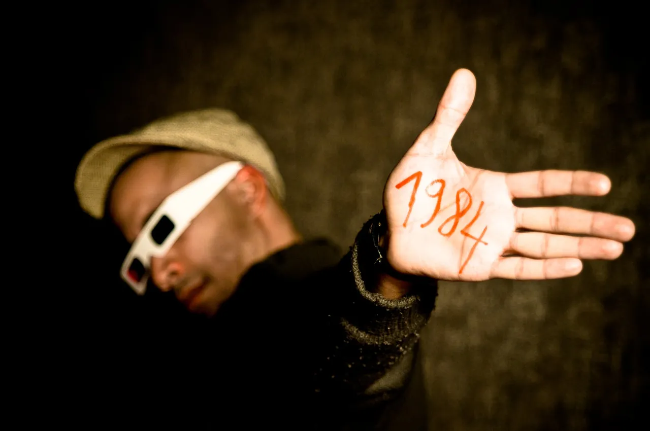 Monkey B, photo de presse