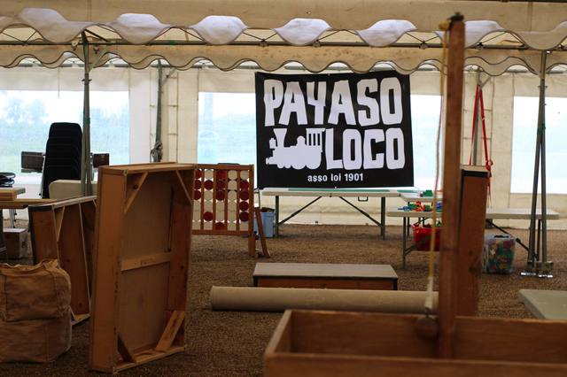 L’espace de jeux Payaso Loco sous le chapiteau - photo AMAC / Les Mouillotins