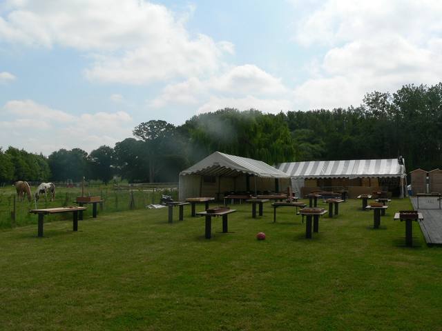 L'espace jeux en plein air - photo AMAC / Les Mouillotins