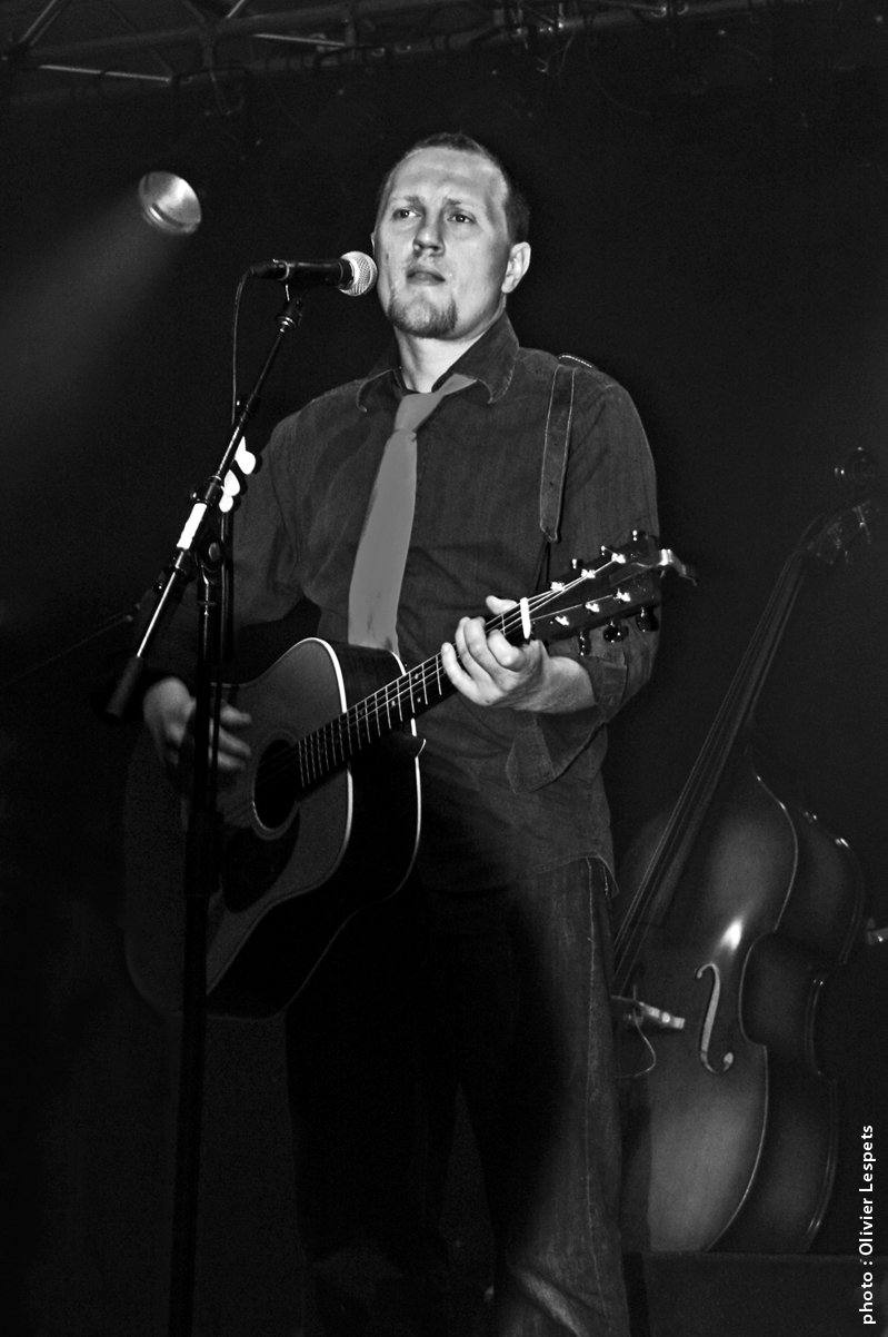 Oldelaf et Monsieur D en concert, en noir et blanc - photo Olivier Lespets