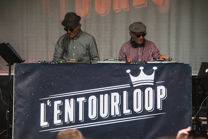 L'Entourloop aux platines - photo Simon Hermine